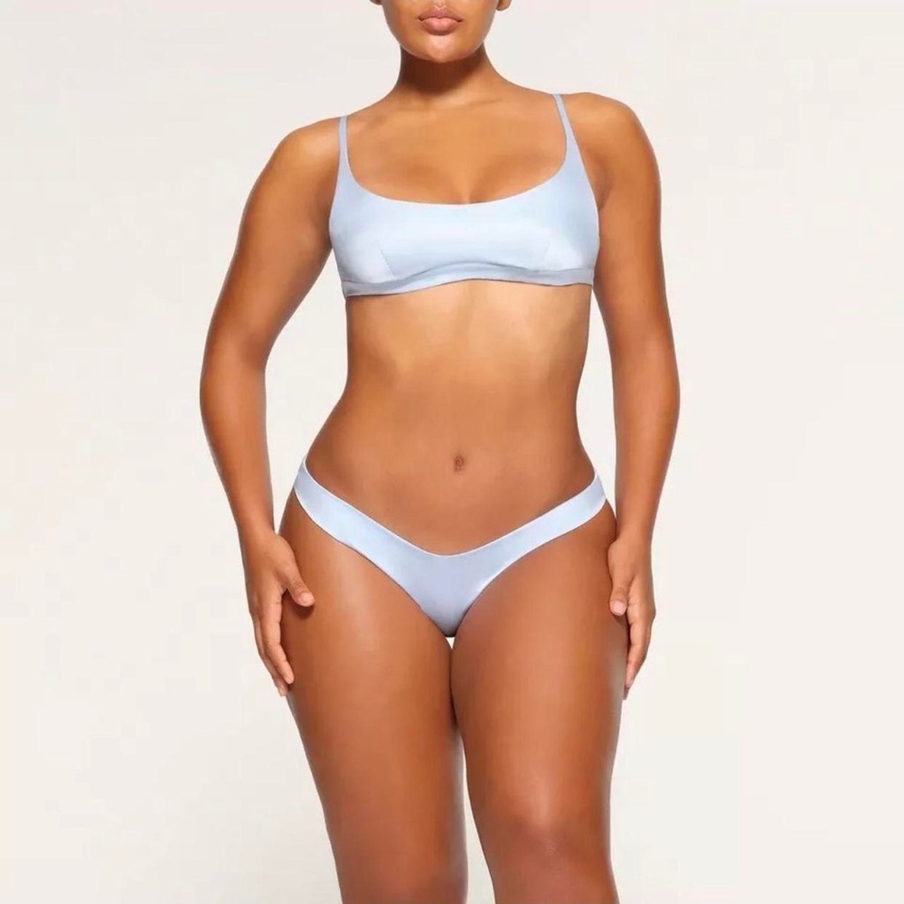 NWT SKIMS Bridal Silk Bralette - Small